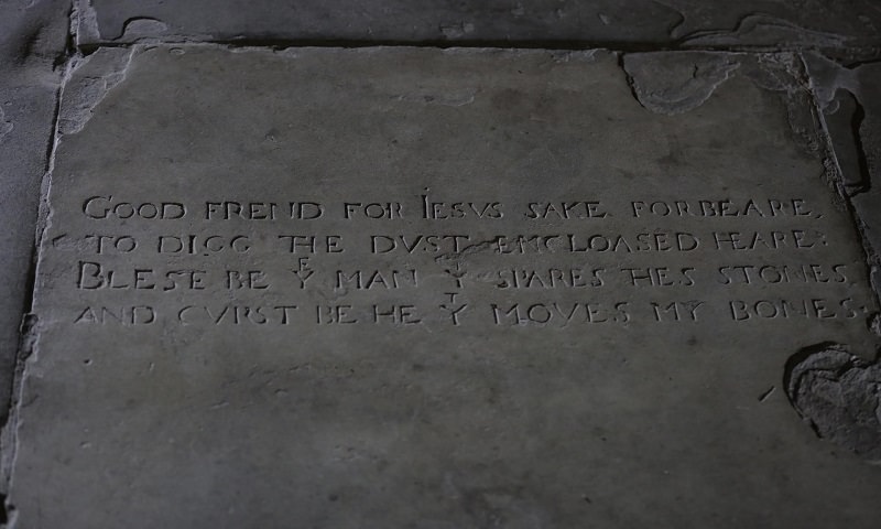 Photo of Shakespeare's Grave Stone